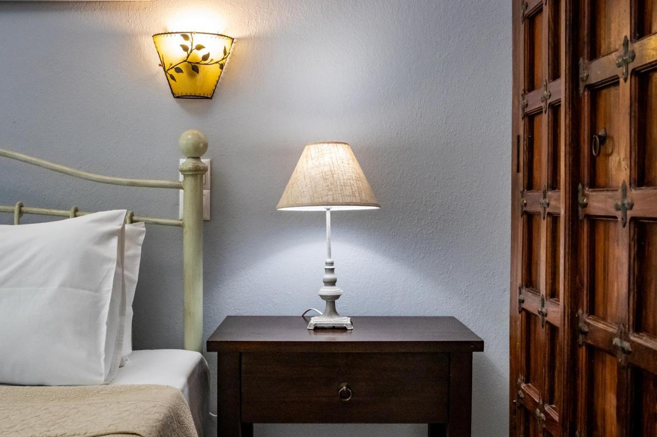 Yianna Cottage Studios Skopelos Town Ngoại thất bức ảnh